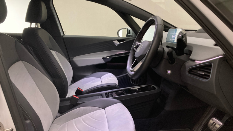 Volkswagen ID.3 150kW Tour Pro S 77kWh 5dr Auto Electric Hatchback